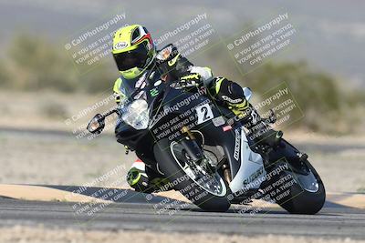 media/Jan-15-2026-Racers Edge (Thu) [[dfebeb70ab]]/2-A Group/Session 5 (Turn 5)/